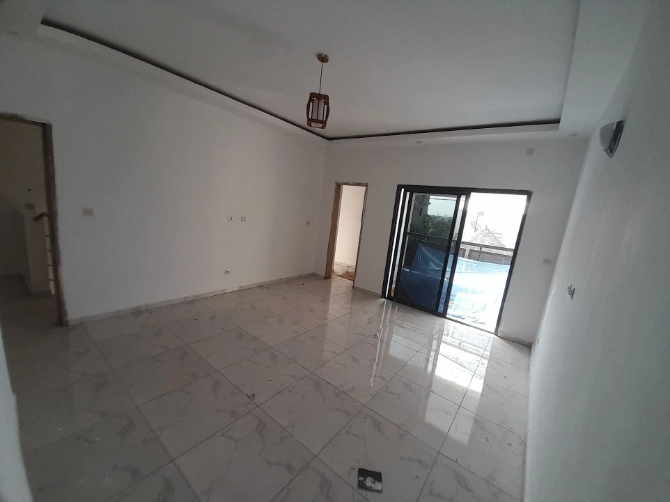 Construction de villas duplex jumellées à Grand Bassam